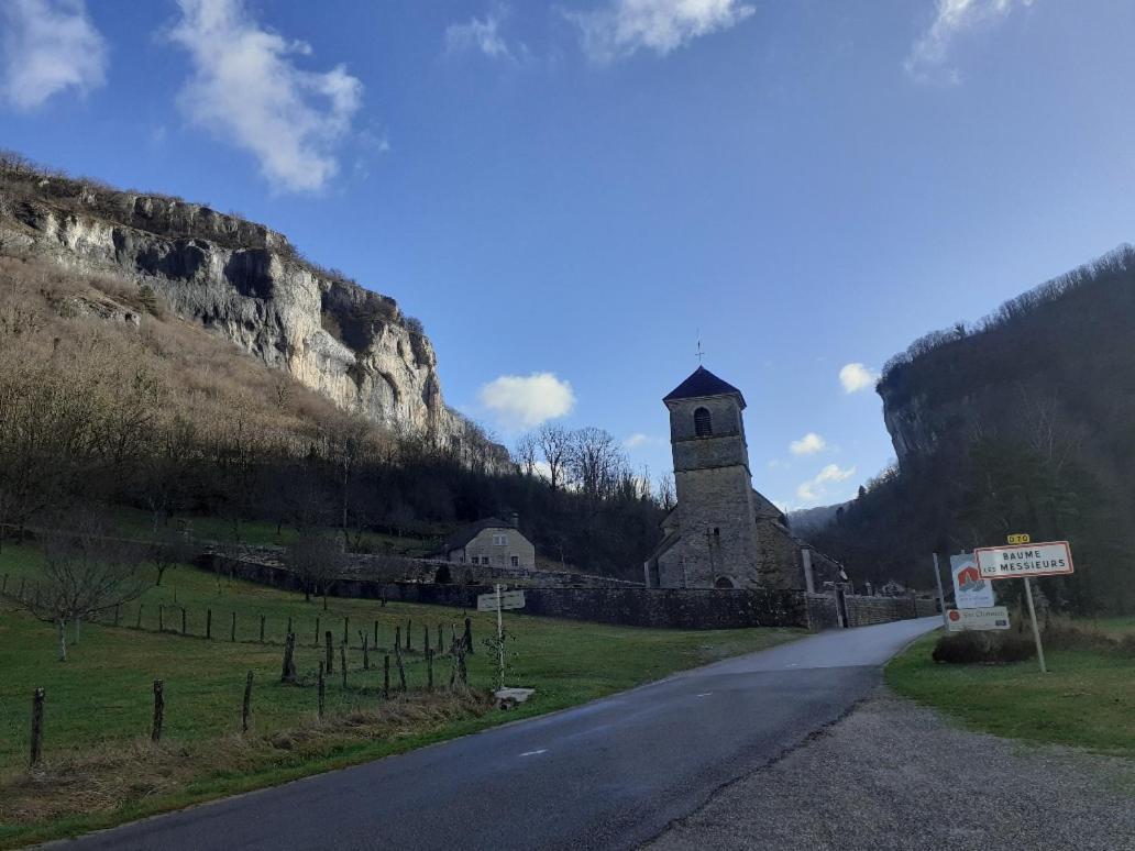 Gite Le Bout Du Monde Baume-les-Messieurs Dış mekan fotoğraf